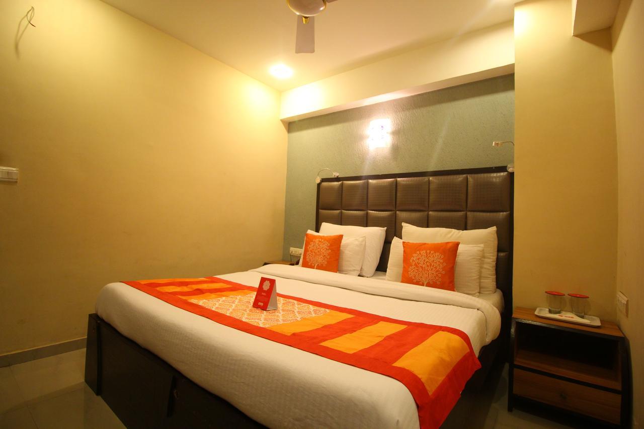 Oyo 8786 Hotel Maan Residency Ahmedabad Extérieur photo