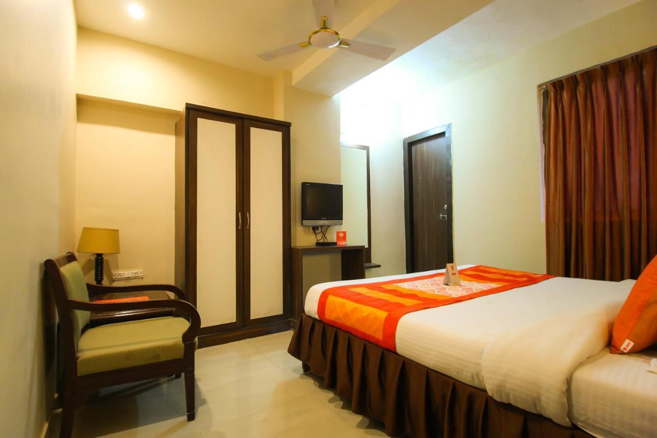 Oyo 8786 Hotel Maan Residency Ahmedabad Extérieur photo
